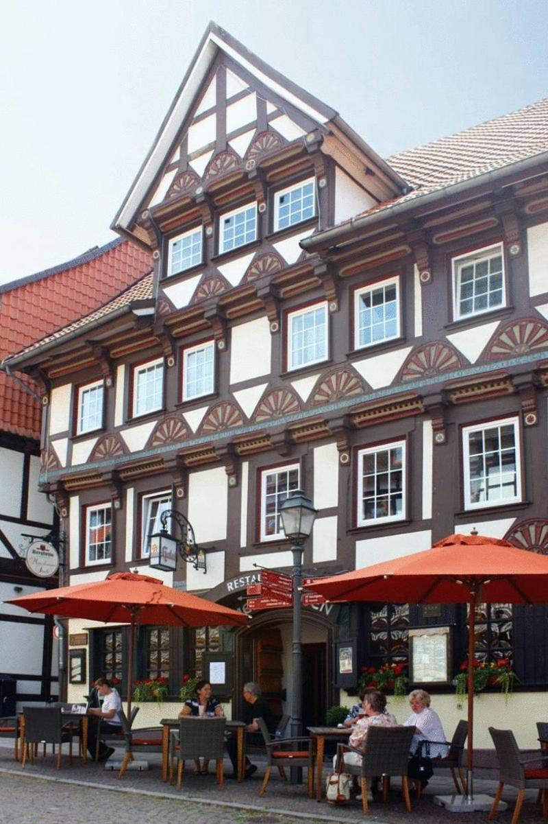 Romantisches Hotel Menzhausen Uslar Exterior foto